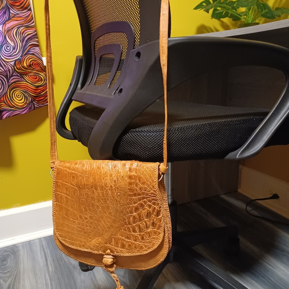 PRE-OWNED PREMIUM ALLIGATOR PURSE